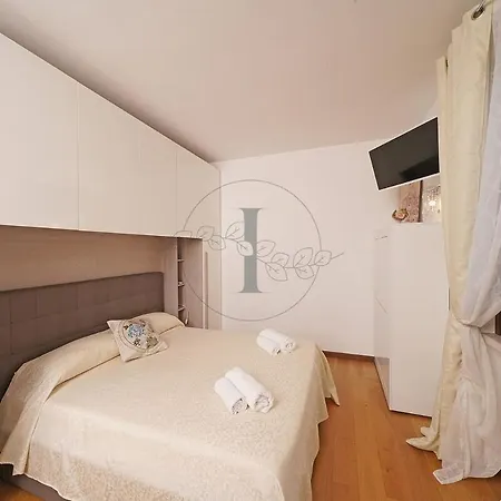 D1mora Roccoli1 - Pretty In With Pool Appartement