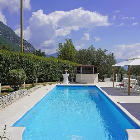 D1mora Roccoli1 - Pretty In With Pool Apartament Toscolano Maderno
